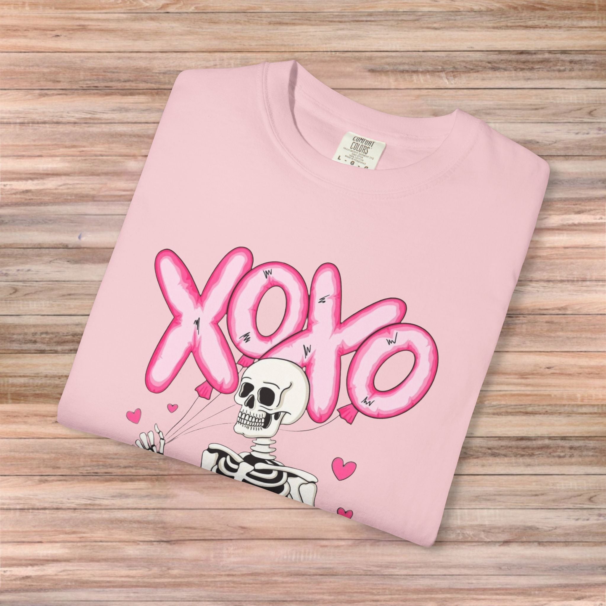 Skeleton XOXO Tshirt