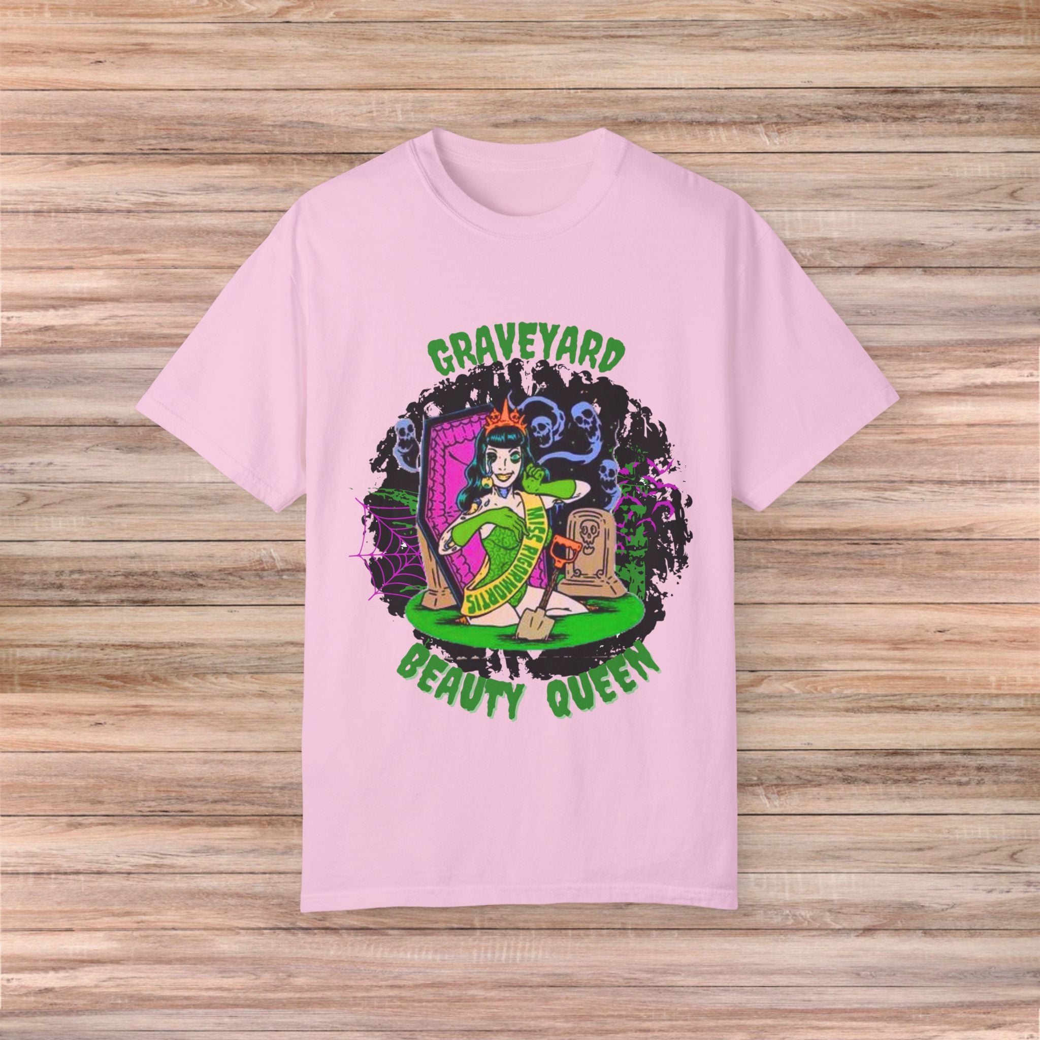 Graveyard Beauty Queen Tshirt