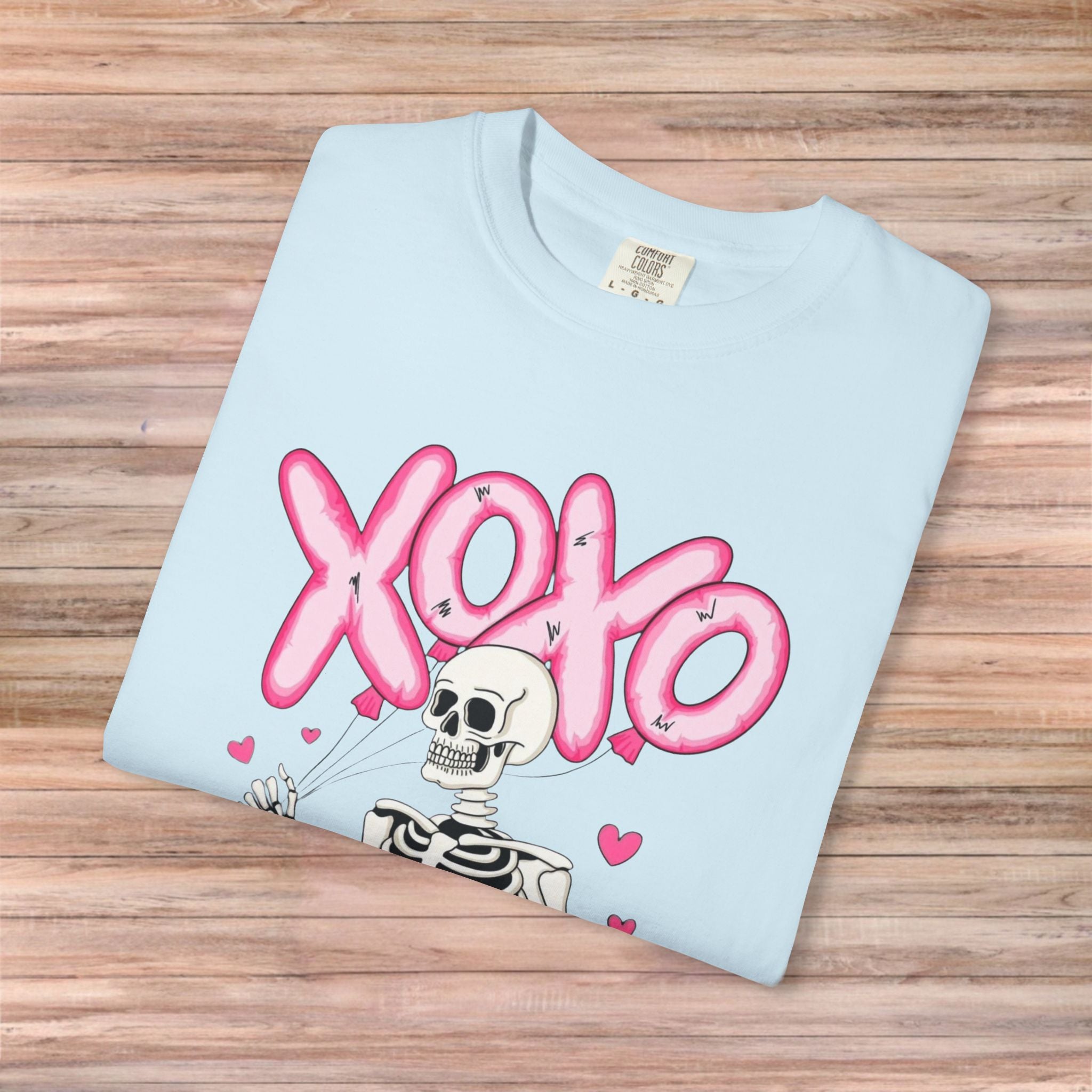 Skeleton XOXO Tshirt