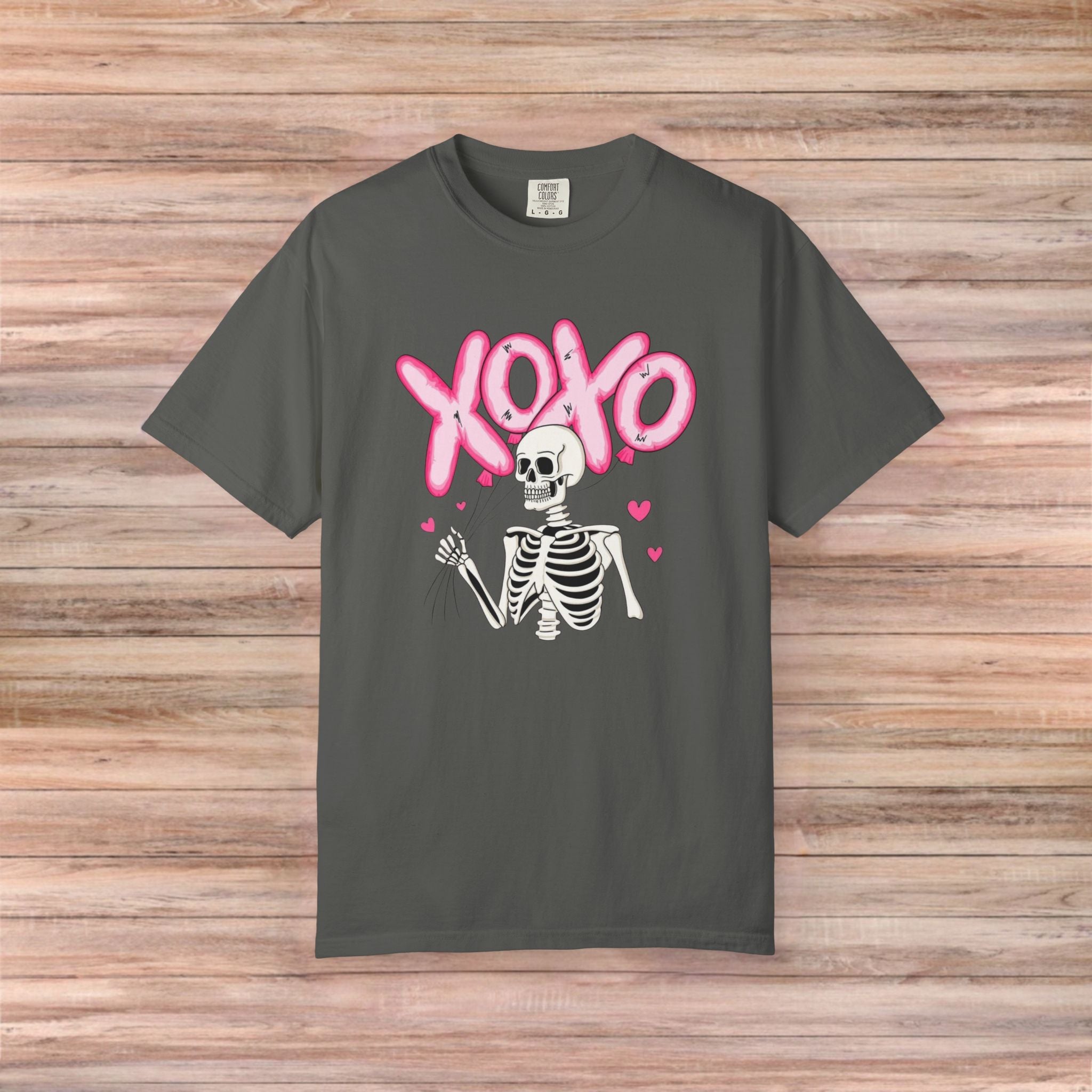 Skeleton XOXO Tshirt