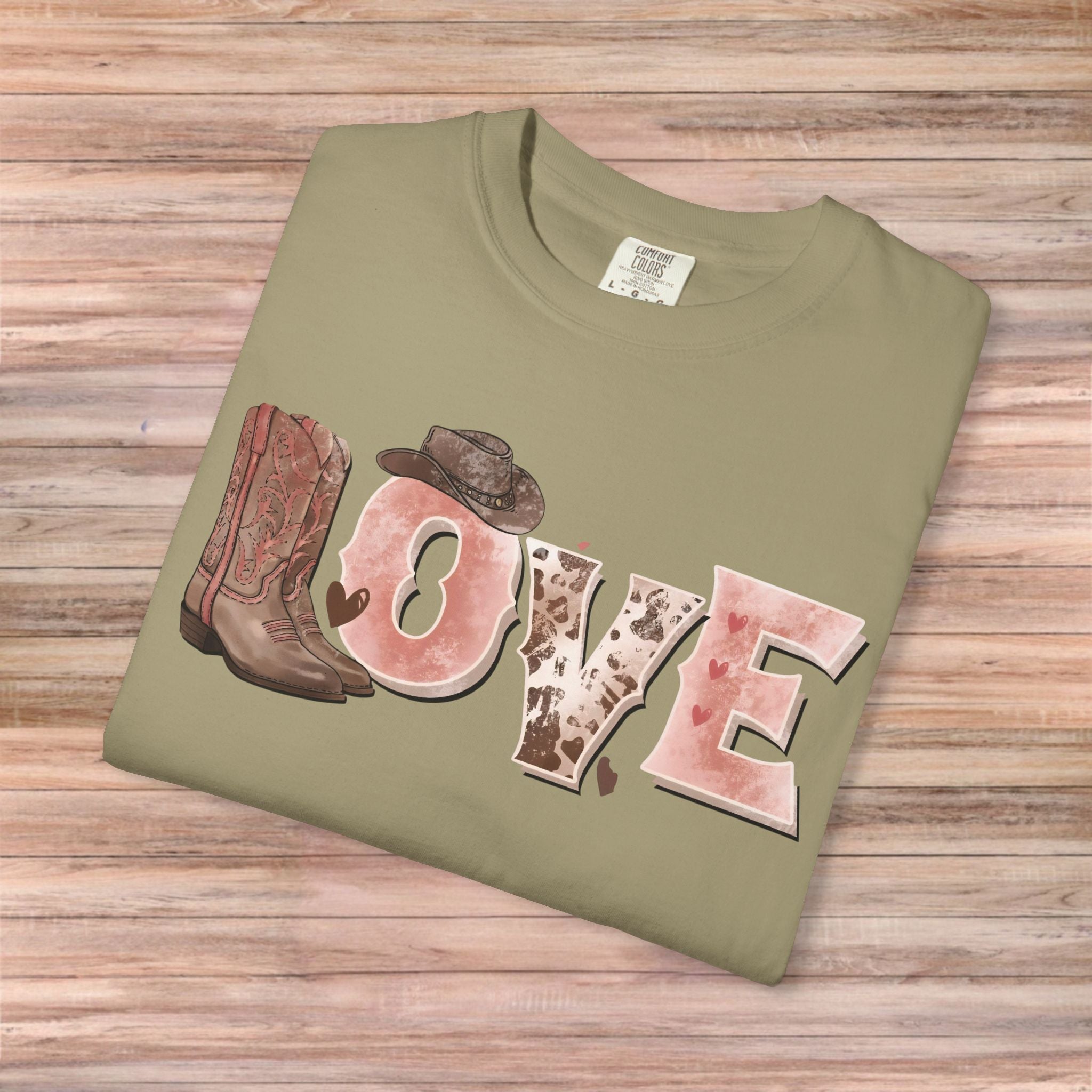 LOVE Cowboy boots Tshirt