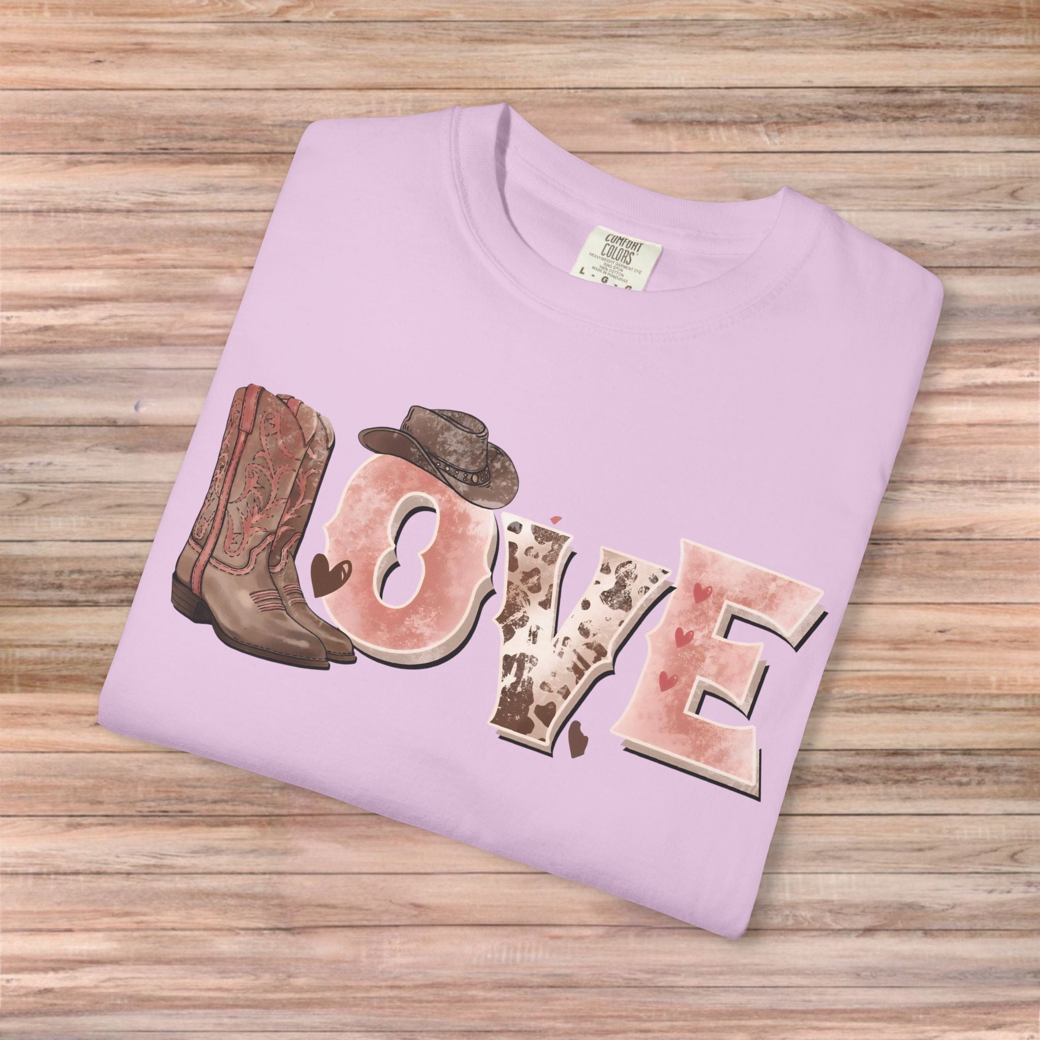 LOVE Cowboy boots Tshirt