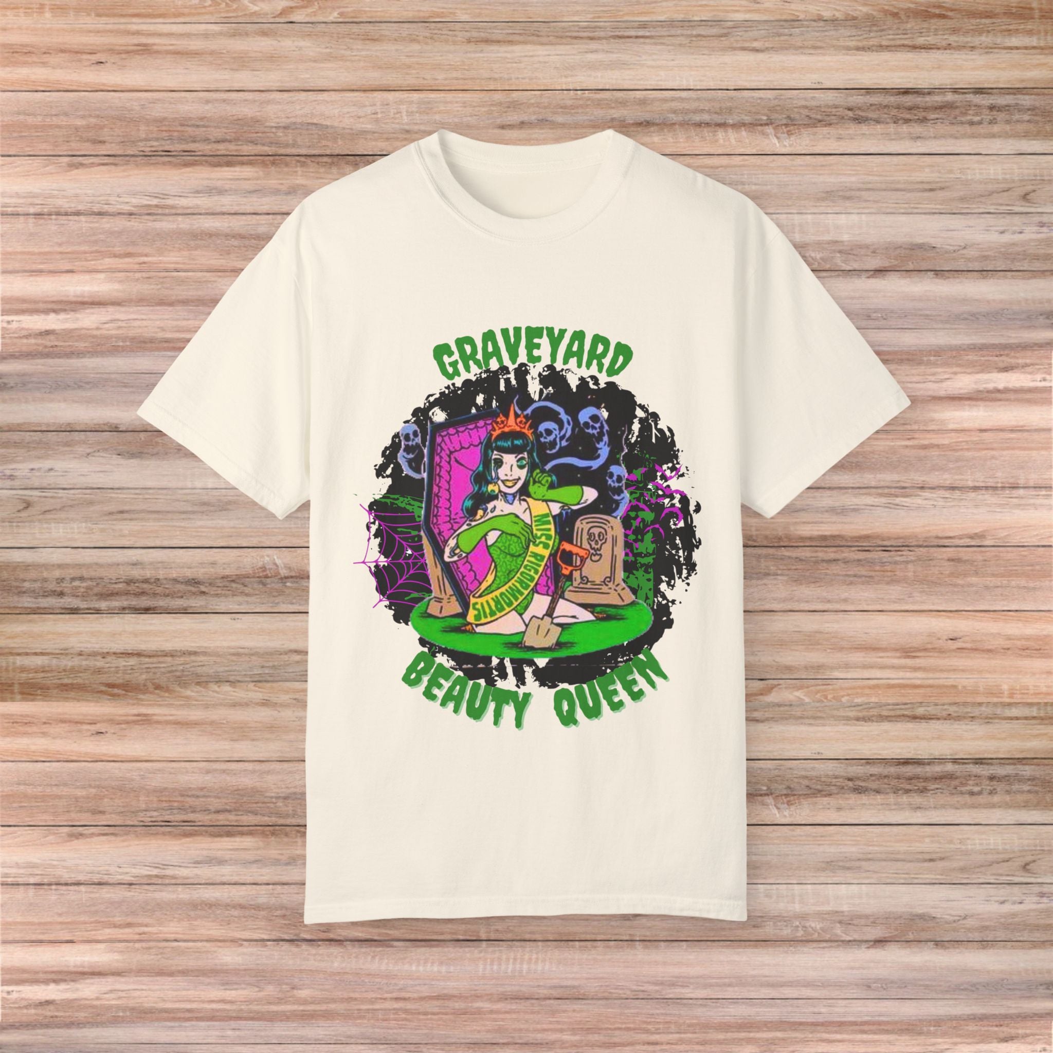 Graveyard Beauty Queen Tshirt