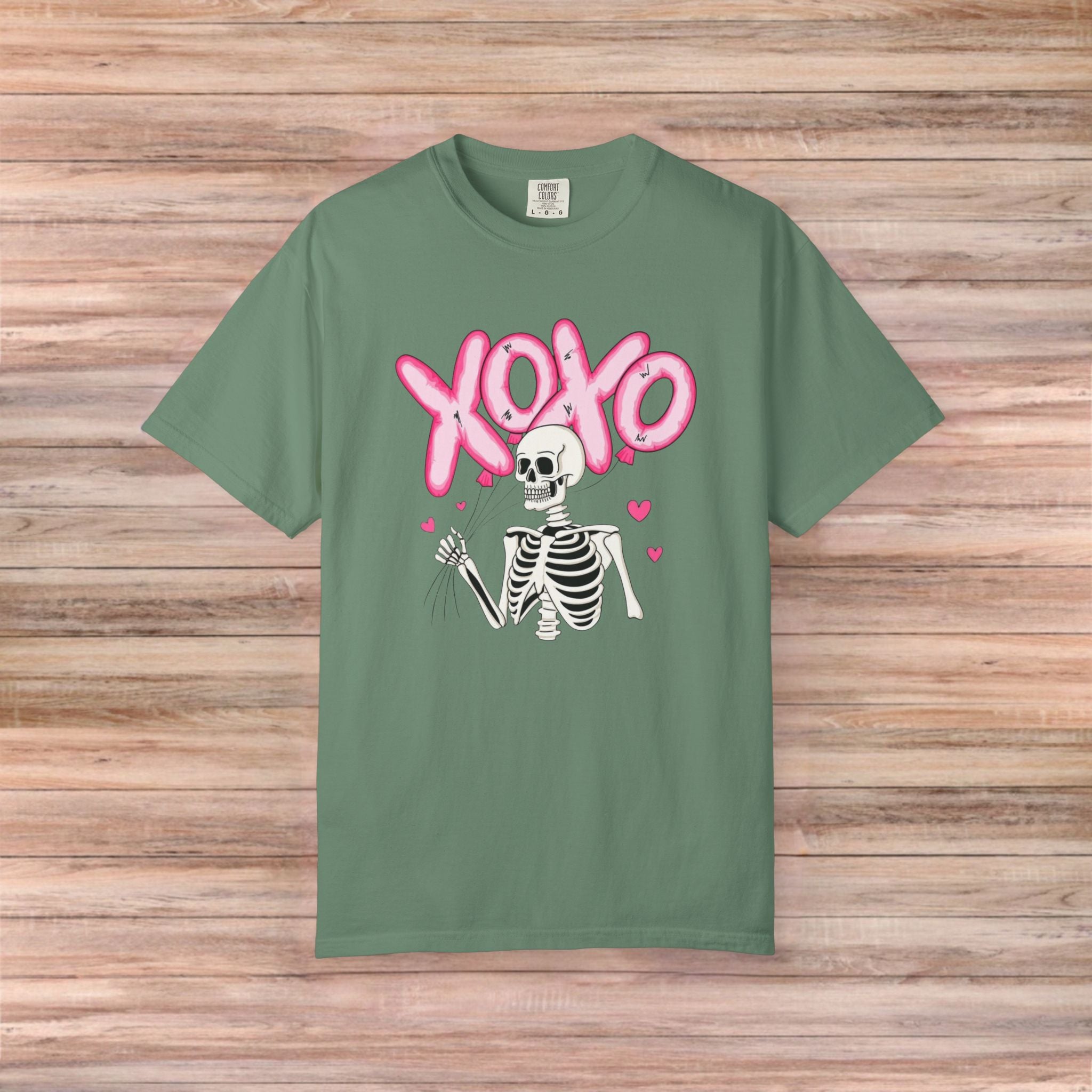 Skeleton XOXO Tshirt