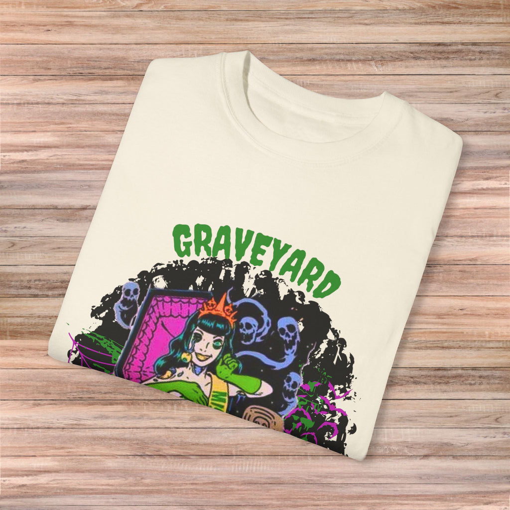 Graveyard Beauty Queen Tshirt