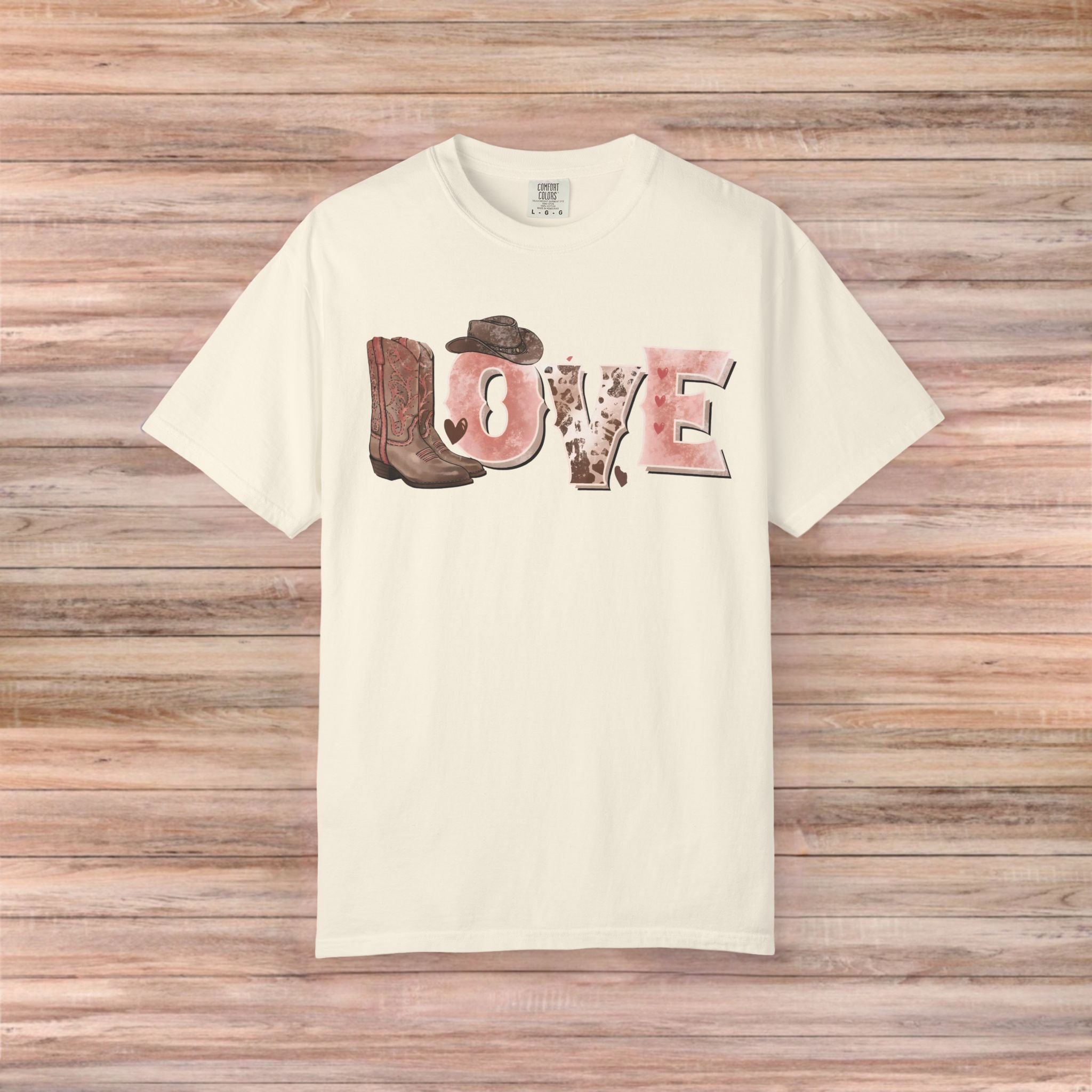 LOVE Cowboy boots Tshirt
