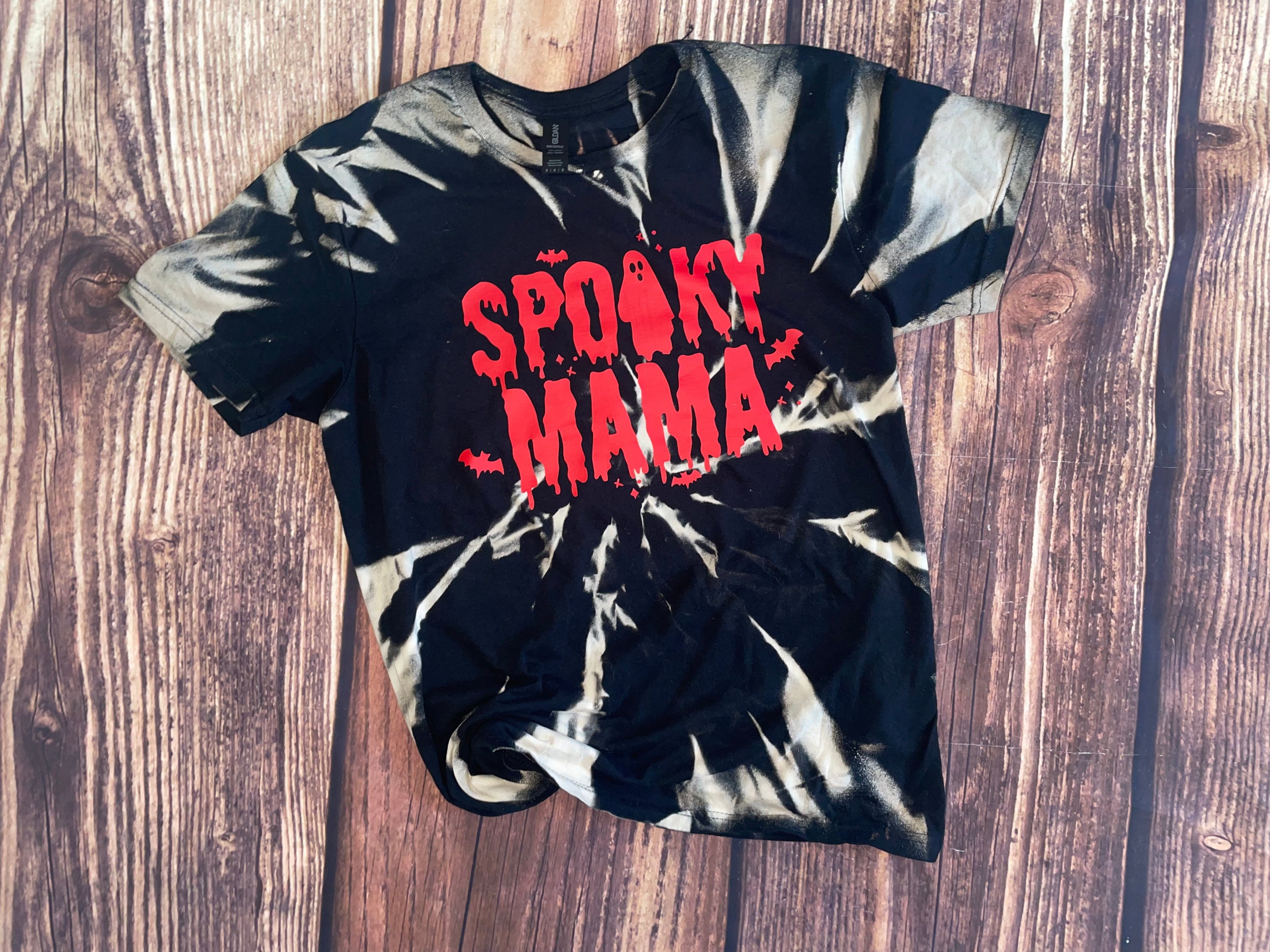Spooky Mama Tshirt