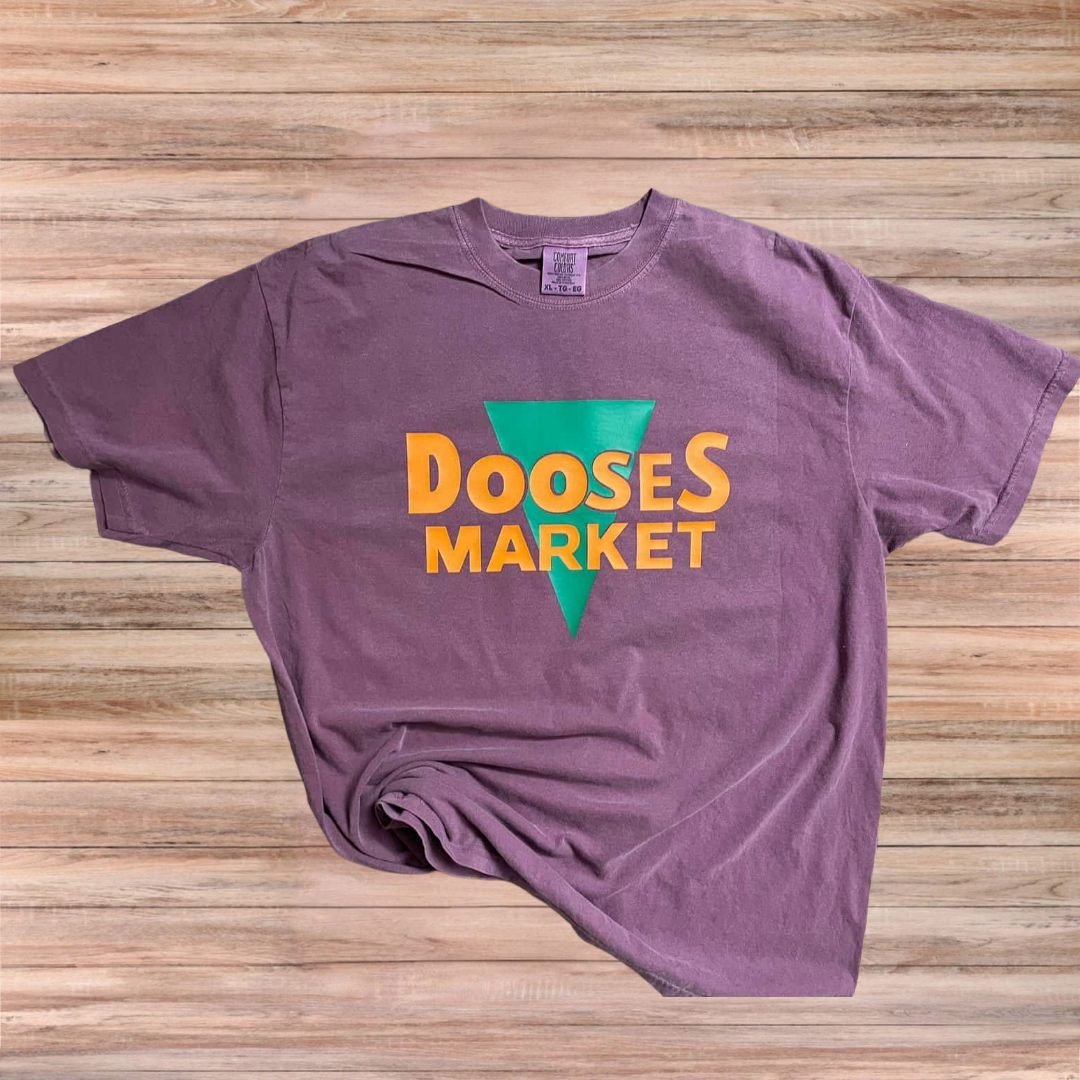 Dooses Market Tshirt